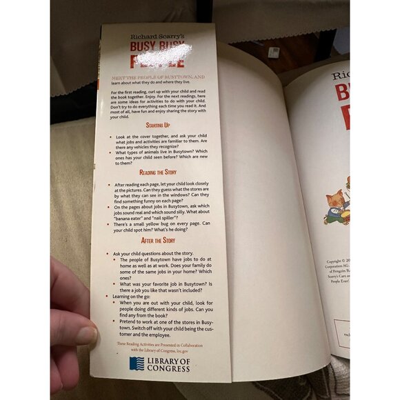 Richard Scarry’s Busy Busy People Softcover Imagination Library Copy 2021 - Picture 3 of 6